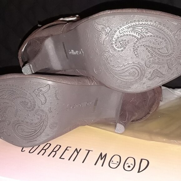 HEELED BOOT - Picture 3 of 4